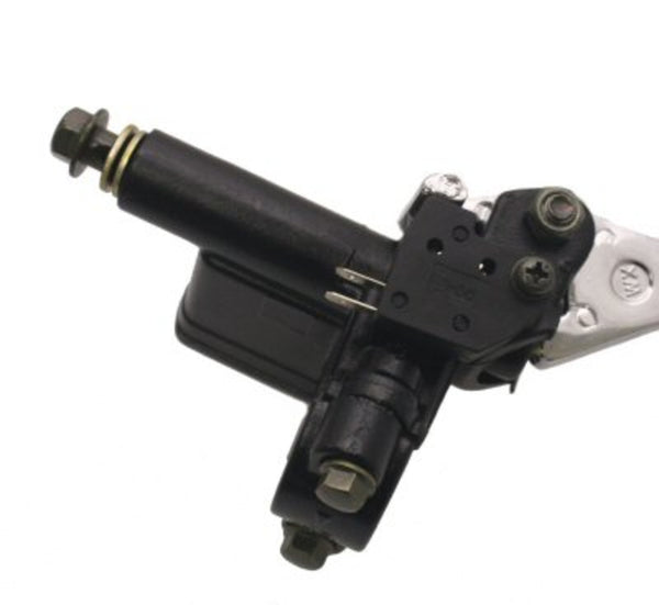 Universal Parts Rear Master Cylinder Assembly